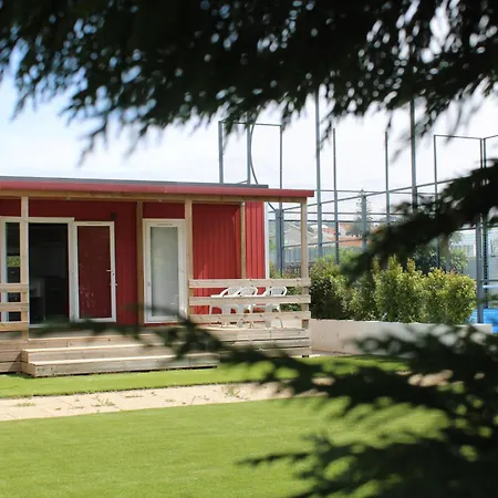Padel Camp House